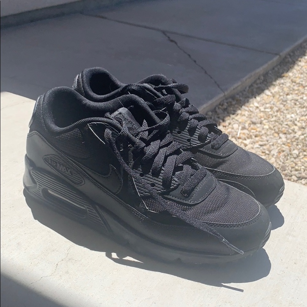 Nike air max 90s triple blacks!